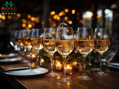 Moscato Sparkling Wine - Top Các Chai Vang Ý Ngon Nhất