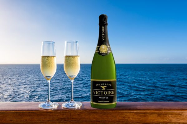 Rượu vang Pháp Victoire Champagne Brut Prestige 12% 