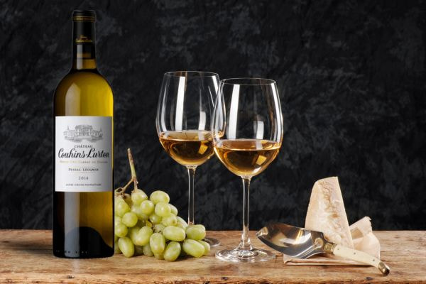 Rượu vang trắng Pháp Chateau Couhins Lurton 2013 Grand Cru Classé 