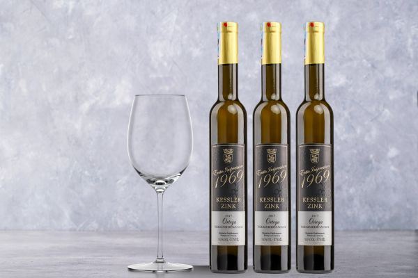 Rượu vang tuyết Đức Chardonnay Eiswein 2018 9.5% 