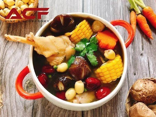 Rượu vang nhập khẩu chính hãng Hải Phòng ACF - Coq au vin cùng với Món thịt gà hầm